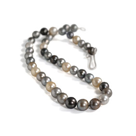 Grey Pearl Necklace