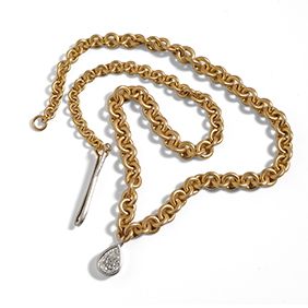 Pear shaped diamond necklace