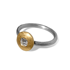 22ct gold and platinum disc ring