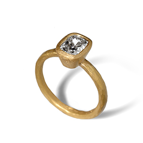 22ct gold cushion shaped diamond ring