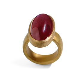 Cabouchon ruby ring